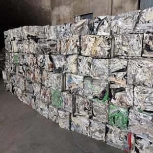 Déchets d'aluminium / Déchets d'aluminium pur à 97% 6063 / Fil de déchets d'aluminium le plus vendu À VENDRE Qualité supérieure Pure - Product Image 2