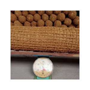 Rouleau de fibres de coco de qualité supérieure pour la protection des pentes et le contrôle des sédiments, avec un cœur en fibres robustes et une maille extérieure fiable - Product Image 5