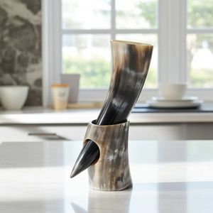 Corne à boire viking polie de haute qualité, produit artisanal écologique pour la maison, les restaurants et les hôtels - Product Image 1