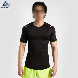 เสื้อยืดแขนสั้นสีดำรุ่นใหม่ปี 2026 แบบรัดรูป แห้งเร็ว เสื้อผ้าผู้ชายสำหรับ MMA ฟิตเนส แรชการ์ด - Product Image 1