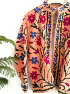Chaqueta Bomber de Terciopelo 100% Algodón Ecológico con Bordado Floral Vintage, Cuello Mandarín y Mangas Largas para Mujer - Product Image 4