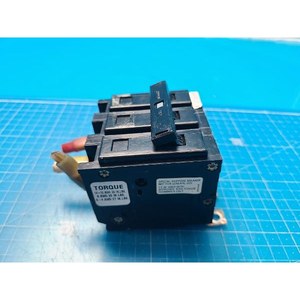 Disjoncteur à visser CUTLER-HAMMER BAB3100HT, d'occasion, comme il est, pièces d'équipement semi-conducteur d'époque - Product Image 2