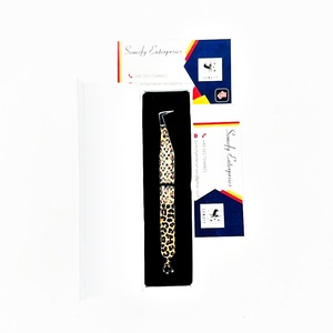 Pince à cils Somofy Enterprises, design inférieur imprimé léopard, acier inoxydable, pointe lisse, longueur 10 mm, prise en main parfaite, précision - Product Image 2