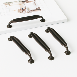 Modern Curved Zinc Alloy Cabinet Handle <b>Black</b> European Design Durable Pull for Bedroom Drawer Dresser Kitchen Bathroom Furniture - Product Image 3