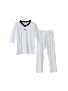 Uniforme de karaté durable à coutures renforcées, tenue d'entraînement de taekwondo et arts martiaux, vêtement de pratique respirant et léger avec ceinture - Product Image 4