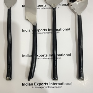 Juego de cubiertos Midnight Curve de acero inoxidable – Colección con mango negro – de Indian exports international - Product Image 2
