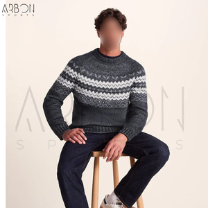Pull à col rond en laine mélangée de haute qualité pour l'hiver, fournisseur fiable avec logo personnalisé, fabrication de pulls tricotés de haute qualité - Product Image 3