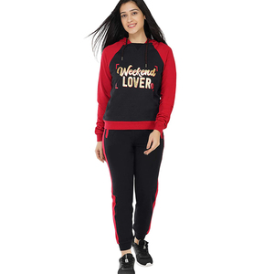 Ensemble de survêtement à capuche noir et rouge pour femme, imprimé pailleté, décontracté pour le week-end, sweat-shirt à manches longues avec poches latérales, tenue d'automne - Product Image 1
