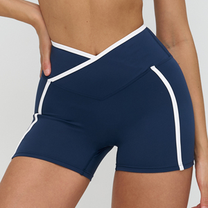 Shorts Deportivos Negros de Cintura Alta para Mujer, con Diseño Cruzado Blanco, Transpirables, Tejidos, Cintura Elástica, Corte Regular - Product Image 3