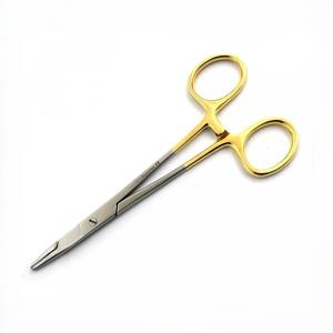 Portaagujas de Sutura Manual Olsen-Hegar de 14 cm, Acero Inoxidable de Alta Calidad, Instrumentos Quirúrgicos Médicos Alemanes, Reutilizables, Clase I - Product Image 1