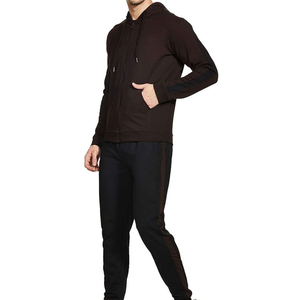 Nouvel ensemble de survêtement de football pour homme, élégant et personnalisé, avec fermeture éclair intégrale, séchage rapide et respirant, idéal pour l'entraînement et le jogging. - Product Image 3