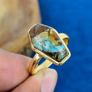 Anillos con Forma de Ataúd con Turquesa Natural en Forma de Piedra Preciosa, Chapados en Oro de 18k sobre Plata de Ley 925 - Product Image 2
