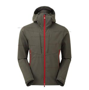 Veste softshell imperméable à capuche avec logo frontal pour homme, respirante, résistante à la pluie, idéale pour la randonnée hivernale - Product Image 2