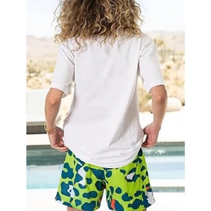 Shorts de sport pour homme en mesh vert camouflage, imprimé par sublimation, séchage rapide, pour la gym, la course à pied et les loisirs. - Product Image 5