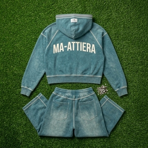 Conjunto de Sudadera Corta con Capucha y Pantalones Jogger de Pierna Ancha para Mujer, Color Verde Azulado Lavado, de Algodón y Felpa, Estilo Urbano, Venta al por Mayor OEM - Product Image 6