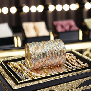 Vente en gros de bracelets plaqués or 3 tons, ensemble de bracelets multicolores, bracelets en laiton plaqué or 3 tons, bracelets en or rempli tricolore. - Product Image 4