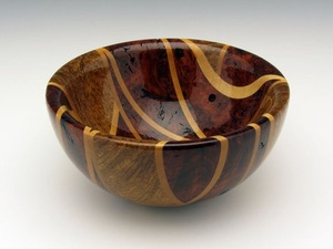 Bol à salade classique en bois et résine époxy, fait main, écologique, non revêtu, pièce décorative unique pour anniversaire - Product Image 4