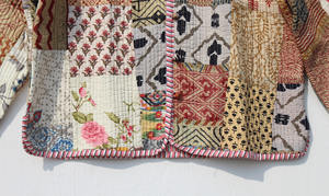 Chaqueta Acolchada de Algodón para Mujer, Estilo Kimono Abierto por Delante, con Ribete a Rayas, Chaqueta Acolchada Hecha a Mano con Borde Crudo, Estilo Boho, Nuevo Estilo - Product Image 3