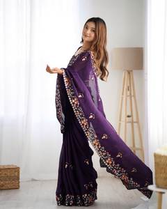 Sari de Satén y Chifón con Bordado de Lentejuelas de 5mm y Blusa a Juego con Lentejuelas para Bodas y Fiestas de Primera Calidad - Product Image 3