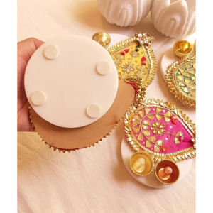 Juego de Porta Kumkum de Mármol con Diseño Paisley - Plato de Pooja con Forma de Keri - Recuerdo de Boda Tradicional India y Decoración para Festivales - Product Image 3