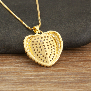 Collana dell'Amicizia QIKU con Cuori Abbracciati Personalizzata con Zirconi, Regolabile in Rame Ipoallergenico Placcato Oro e Argento - Product Image 6