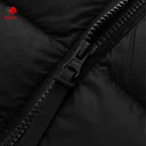 Ryan เสื้อแจ็กเก็ตขนเป็ดสำหรับผู้ชายเสื้อแจ็กเก็ตมีโลโก้ออกแบบได้ตามต้องการ - Product Image 2