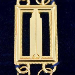Collar Masónico Premium Master Mason Blue Lodge, Chapado en Oro, Collar Ceremonial de Terciopelo - Product Image 3