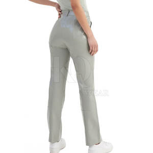 Pantalon en cuir élégant pour femme, coupe skinny, taille haute, design ajusté pour un look décontracté moderne et une tenue de soirée. - Product Image 4