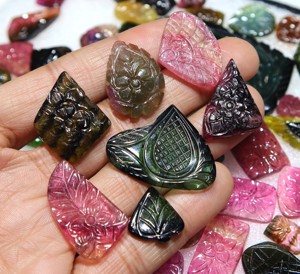 Proveedor Mayorista de Turmalina Natural Tallada en Múltiples Colores, Incríble Turmalina Tallada en Múltiples Colores para la Fabricación de Joyas - Product Image 1