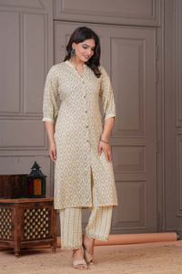 Ensemble coordonné 100% coton pour femmes, vêtements de détente ethniques indiens durables, imprimé floral, ensemble kurta et pantalon, meilleur prix - Product Image 2