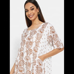 Elegant Multipatterned Short <b>Kaftan</b> for Women - Product Image 3