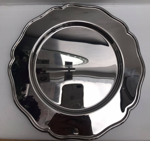 Luxury Round Metal <b>Decorative</b> Serving Tray with Scalloped Edge for Wedding Dining Table Home <b>Restaurant</b> <b>Decor</b> - Product Image 3