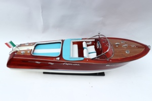 Maqueta de Barco de Madera RIVA AQUARAMA Lista para Instalar en R/C, Juguetes Deportivos y Aficiones (No Incluye Kit R/C) GIA NHIEN CO. LTD - Product Image 2