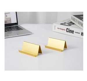 Moderno Porta Tarjetas de Visita de Latón para Escritorio de Oficina, Elegante Exhibidor de Tarjetas Metálico para Decoración de Recepción Corporativa y del Hogar - Product Image 3