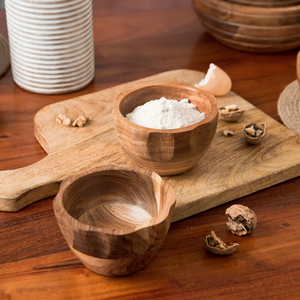 FAIZA CRAFT Bol à salade en bois moderne, écologique et fait main, provenant de l'Uttar Pradesh, Inde - Product Image 1