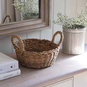 Novedad: Cestas de mimbre y junco marino tejidas estilo vintage, cajas y contenedores de almacenamiento de diseño especial, y percheros para ropa, suministrados desde Vietnam. - Product Image 3