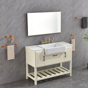 Specchio da Bagno LED Retroilluminato 42x24 Pollici con Pulsante Touch Intelligente, Montaggio a Parete, Antiappannamento e Funzione Memoria, Cornice in Metallo - Product Image 1