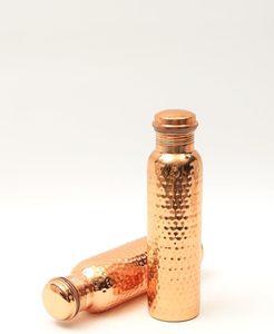 Bouteille d'eau en cuivre de qualité supérieure, réutilisable, pour la maison, le bureau, la salle de sport, les voyages et l'usage quotidien, disponible à la vente - Product Image 1
