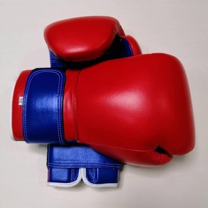 Gants de boxe professionnels en cuir véritable avec sangle de poignet, protection UV, couleur bleue personnalisable pour la pratique des arts martiaux - Product Image 3