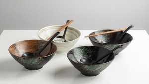 Cuenco de cerámica hecho a mano con diseño japonés antiguo para servir fideos, para uso en hoteles, de Universal Overseas INDIA. - Product Image 6