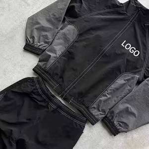 Ensemble de survêtement personnalisé pour homme en nylon coupe-vent avec veste et short, ensemble 2 pièces - Product Image 4