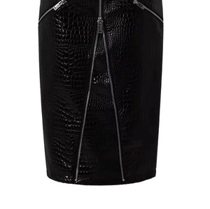 Mini-jupe en cuir PU de qualité supérieure pour femme, taille haute, tendance, décontractée, mode, personnalisation OEM ODM, production en gros, service d'échantillonnage disponible - Product Image 1