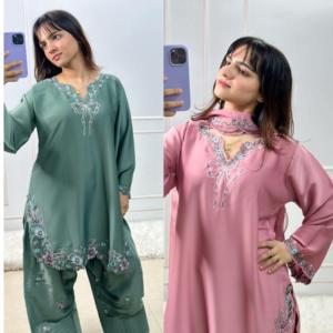 ชุดส่าหรีอินเดียแบบดั้งเดิม ผ้าเครปธรรมชาติรุ่นล่าสุด ประดับด้วยดิ้นและเลื่อม เหมาะสำหรับงานเทศกาล งานปาร์ตี้ และงานแต่งงานสำหรับผู้หญิง - Product Image 2