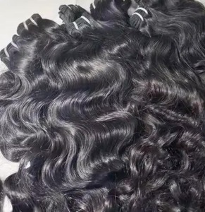 Extensiones de cabello humano Remy con clip, las más vendidas, naturales para mujeres, cabello suave y hermoso, disponibles a un precio razonable. - Product Image 1