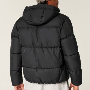 Chaqueta Acolchada North Face para Hombre, Color Negro, Nueva Colección de Invierno - Product Image 3