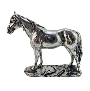 Sculpture en aluminium coulé artisanale de qualité supérieure, design Art Déco, installation sur table pour la décoration intérieure moderne - Product Image 4