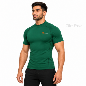 Maglietta a compressione <span class=keywords><strong>verde</strong></span> da uomo Tiier Wear, a maniche corte, slim fit, traspirante, t-shirt sportiva all'ingrosso in vendita - Product Image 2