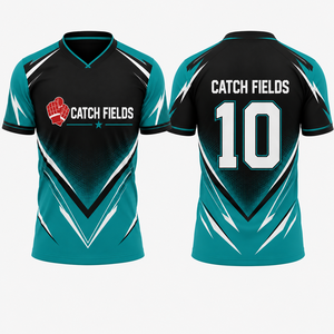 เสื้อฟุตบอลคอวีแขนสั้นสำหรับผู้ชาย ยี่ห้อ Catch Fields ระบายเหงื่อได้ดี ทรงพอดีตัว ผลิตจากโพลีเอสเตอร์ 100% - Product Image 1