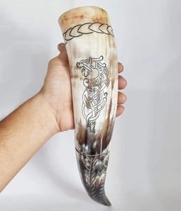 Cuerno de Búfalo Tallado para Beber, Soporte Decorativo Impermeable, Estilo Náutico Pulido, para Mead o Cerveza, Decoración del Hogar HASAN CRAFT - Product Image 4