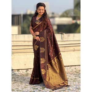 Sari traditionnel en soie douce marron café tissé avec des zari pour les mariages - Product Image 1